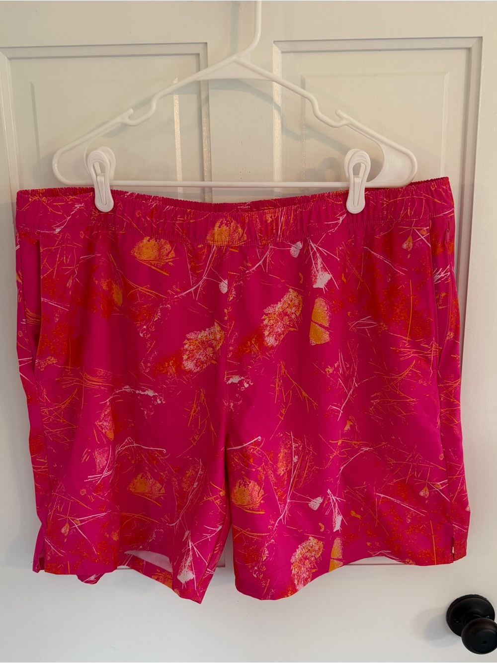 The North Face Wander Shorts Men’s XXL Pink Glo Valley Print 7 Inch